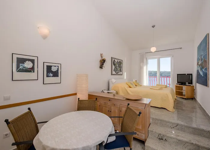 Julija Crnic Guest house