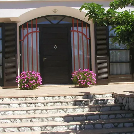 Guest house Julija Crnic Barbat na Rabu