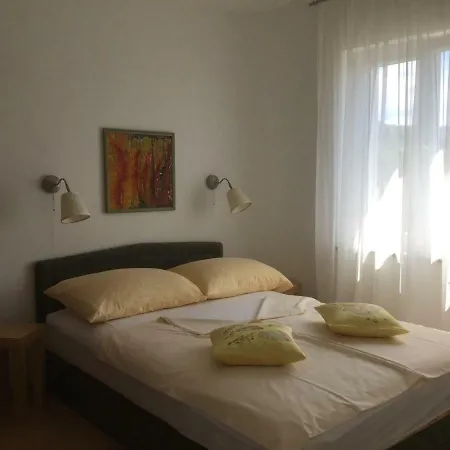 Guest house Julija Crnic *